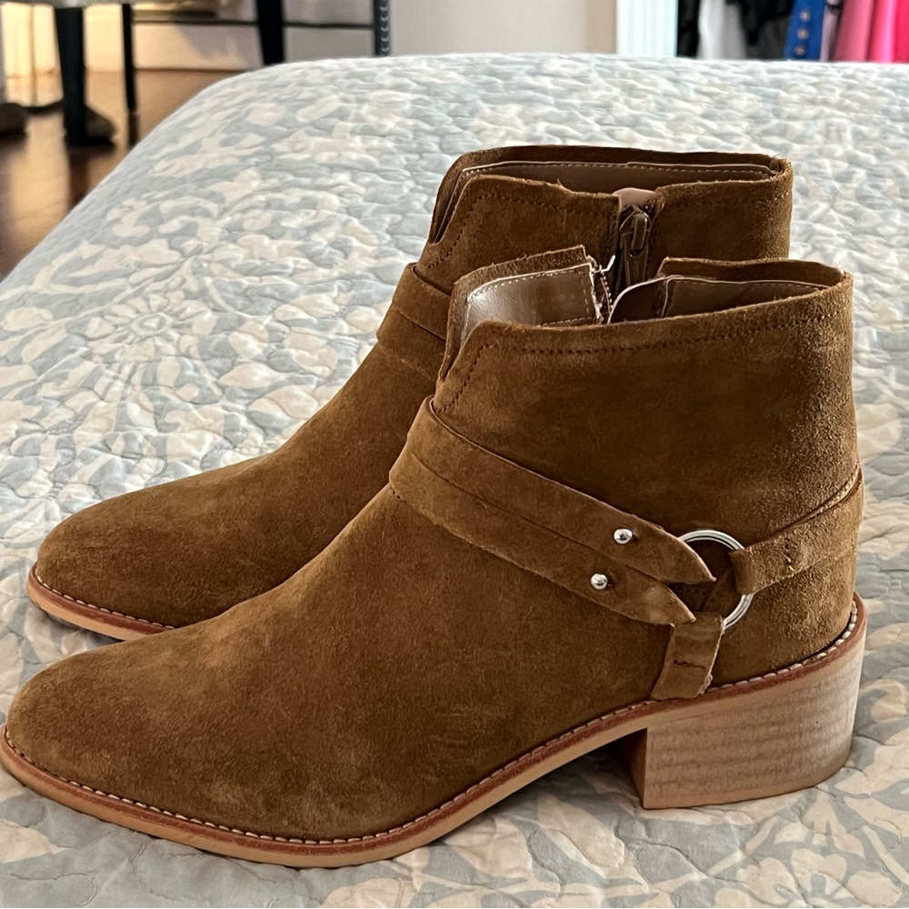 Crevo Women’s Ankle Boots